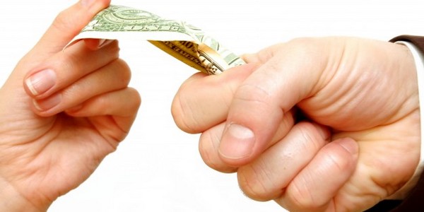 دكتوراه الفلسفة في القانون التجاري عن طريق البحث