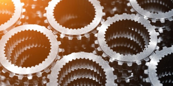 بكالوريوس في الهندسة الميكانيكية الدقيقة