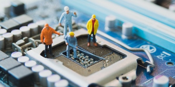 بكالوريوس في الهندسة (مع مرتبة الشرف) هندسة الحاسوب