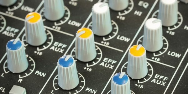 بكالوريوس في الهندسة الكهربائية (التحكم والأجهزة والتشغيل الآلي للمكاتب)