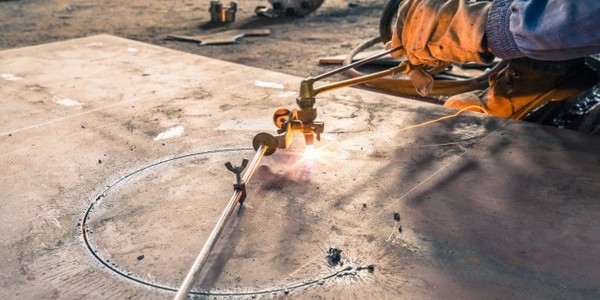 بكالوريوس في الهندسة (إدارة التصنيع) الصناعية