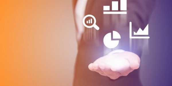 بكالوريوس في إدارة التكنولوجيا (التكنولوجيا العالية والتسويق) مع مرتبة الشرف