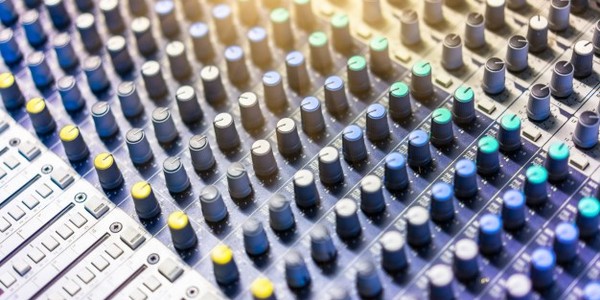 ماجستير العلوم في الهندسة الإلكترونية-إلكترونيات الأجهزة (عن طريق البحث)