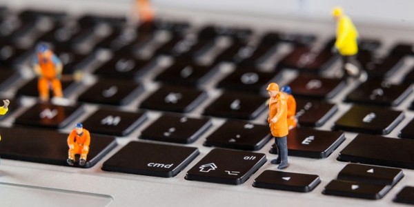 دكتوراه في الفلسفة-في الاتصالات التقنية (عن طريق البحث)