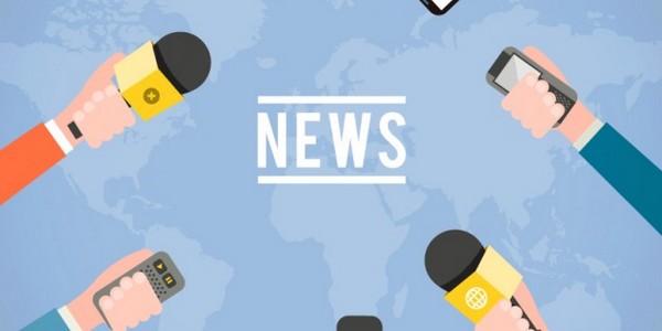 بكالوريوس في "تكنولوجيا وسائل الإعلام" مع مرتبة الشرف-متخصصة في "الصحافة الإلكترونية"