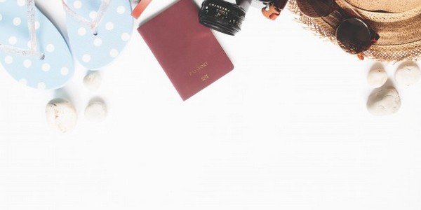 بكالوريوس في إدارة السياحة مع مرتبة الشرف