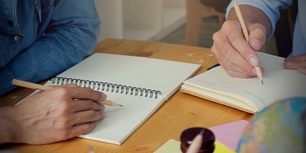 دكتوراه في الفلسفة دكتوراه في مجال التعليم-المناهج والتدريس عن طريق البحث