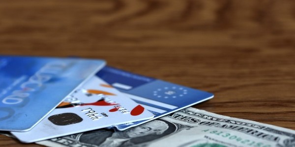 ماجستير في القانون التجاري حسب الدورات الدراسية