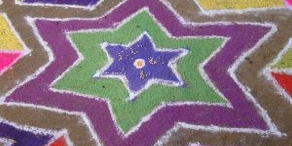 بكالوريوس في اللغة التاميلية واللغويات