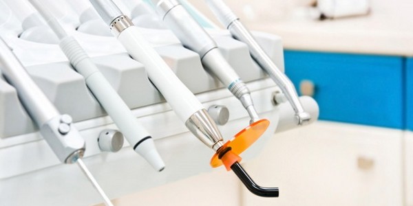 ماجستير في طب الأسنان السريري (طب الأسنان التصالحية في طب الأسنان المحافظ) - عن طريق دورات دراسية عيادية