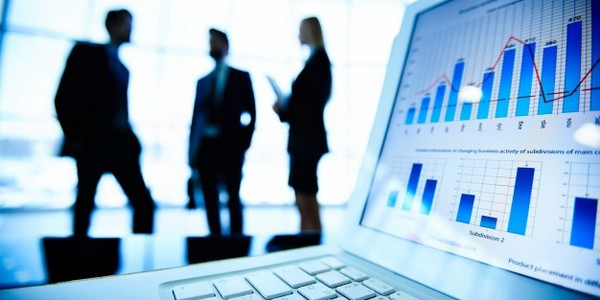 ماجستير في الاقتصاد - عن طريق دورات دراسية